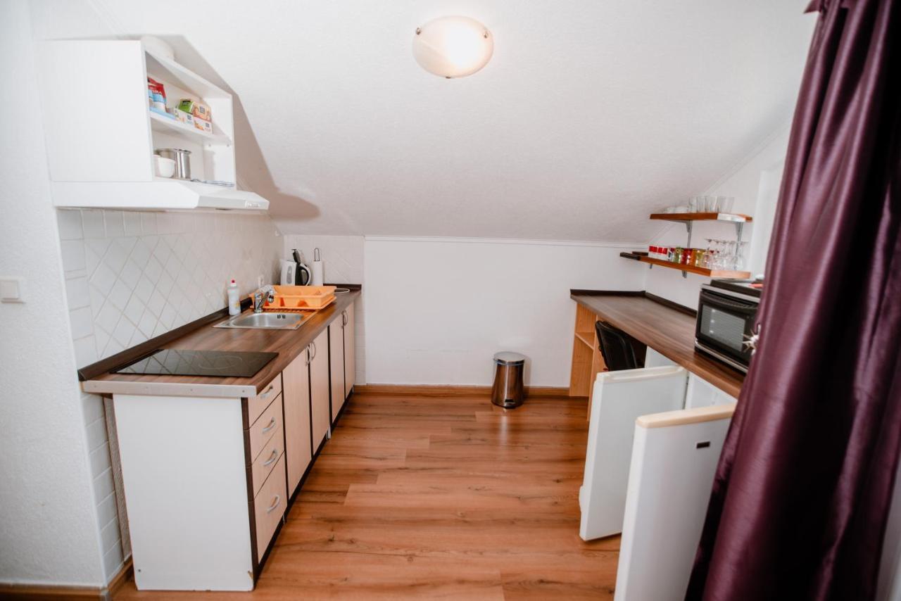 Apartmens Leona Apartment Karlobag Ngoại thất bức ảnh