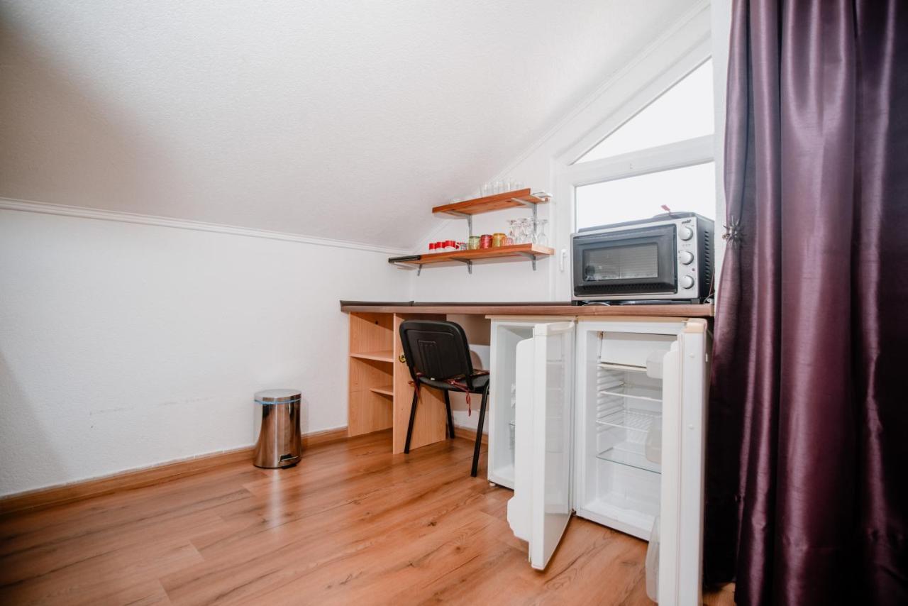 Apartmens Leona Apartment Karlobag Ngoại thất bức ảnh